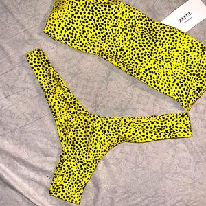 Bandeau top bikini